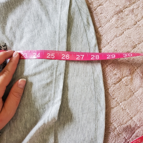 Disney Signs That You’re A Villain Gray Villains Graphic T-Shirt Size M (7-9) - Picture 10 of 10